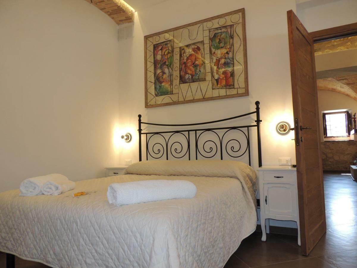 Picchio&Pinocchio Guest House ซุลโมนา ภายนอก รูปภาพ